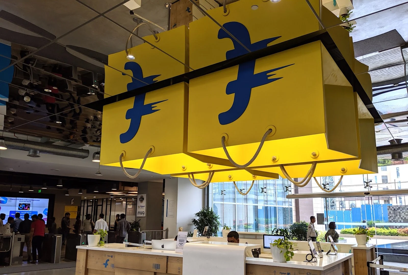 Flipkart’s Strategic Exit: Sells 6% Stake in Aditya Birla Fashion via Block Deal