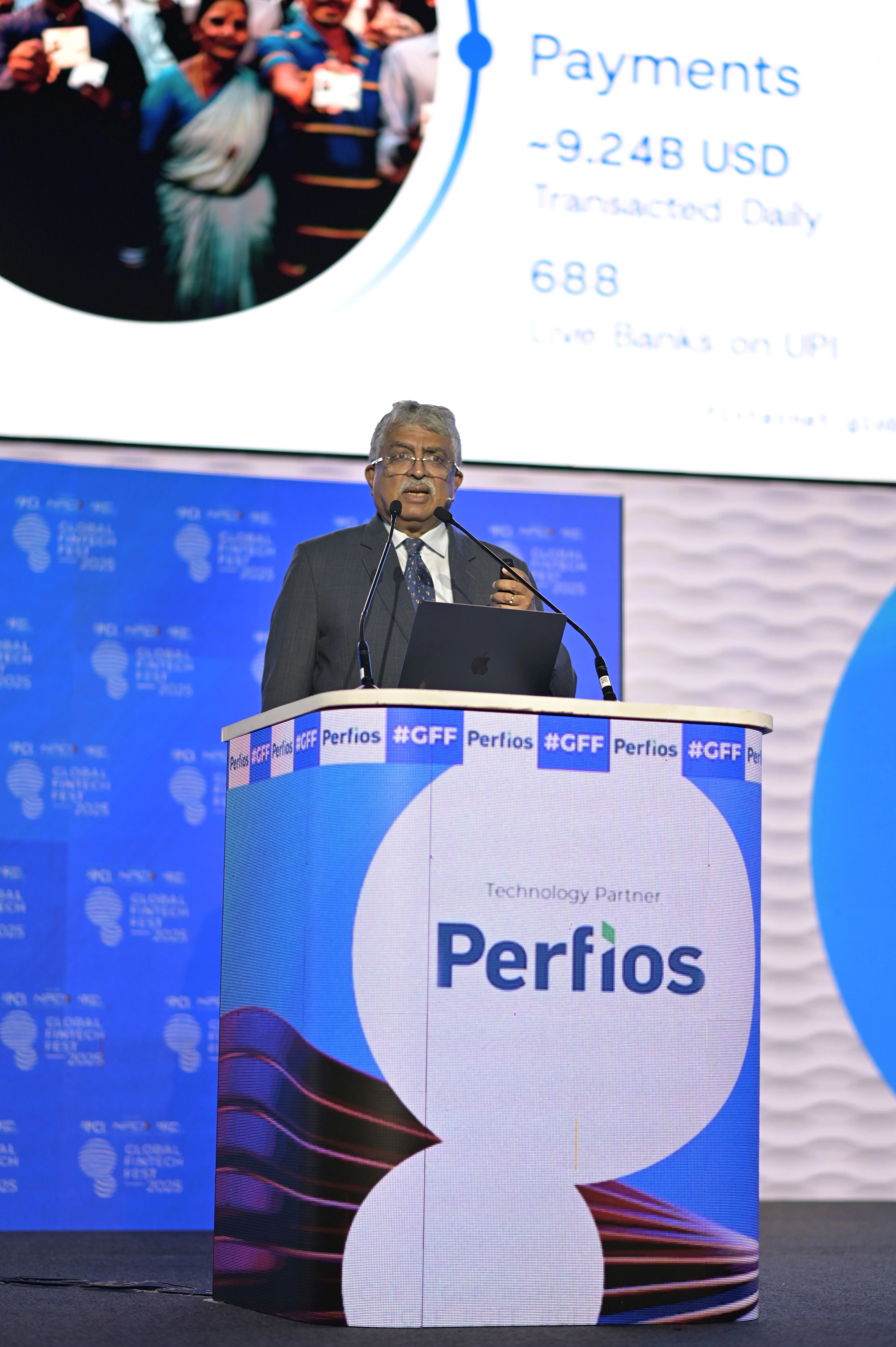 Shri Nandan Nilekani